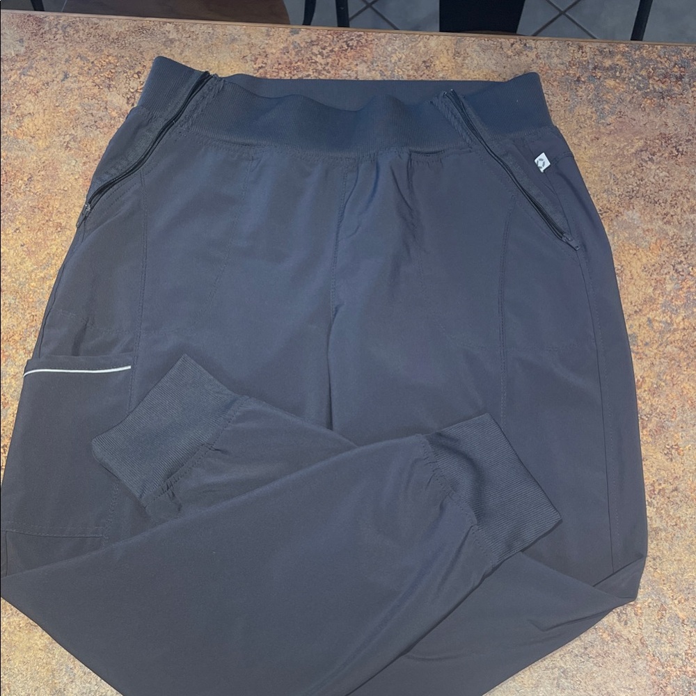 Cherokee Infinity Gray Joggers Bottoms